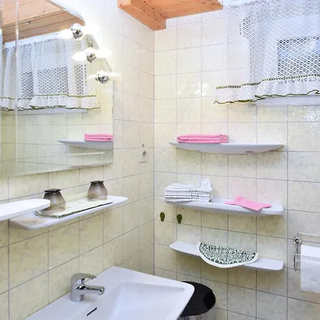 Welcoming Near Forest In Apartment *