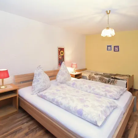 Apartmán Welcoming Near Forest In